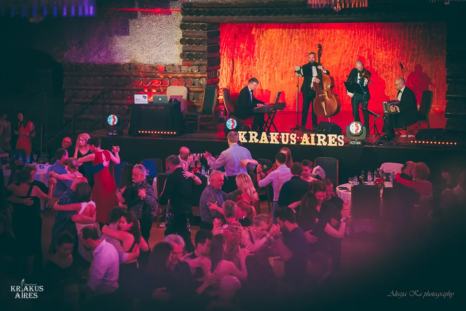 Cuarteto Re!Tango – música en vivo en una milonga, Krakus Aires, Wieliczka